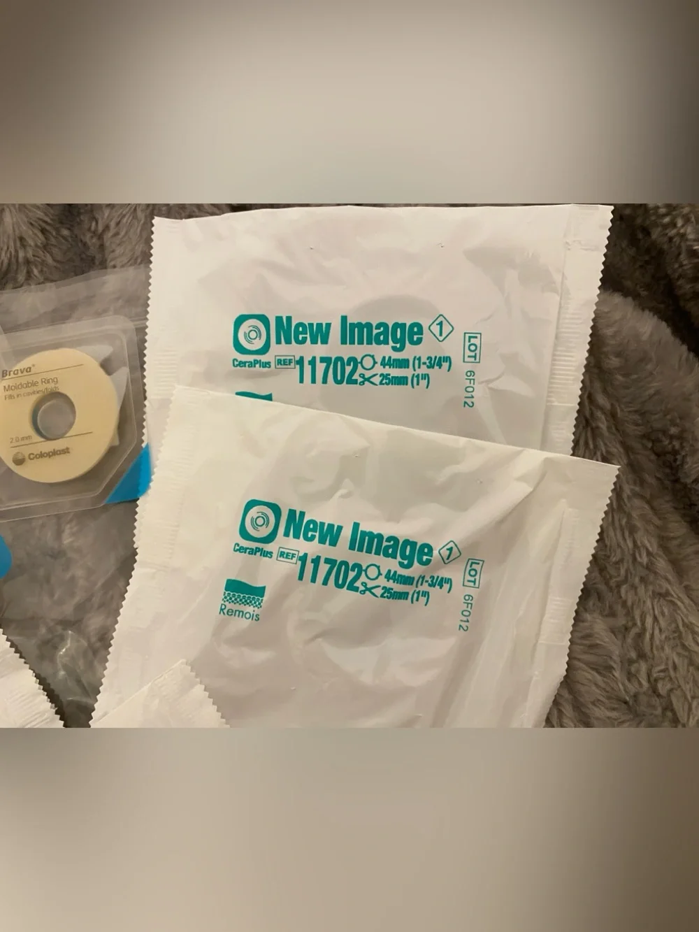 Ostomy Accessory Sample Set - Picture 3 of 8